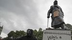 Deretan Patung Ini Jadi Sasaran Vandalisme Demonstran George Floyd