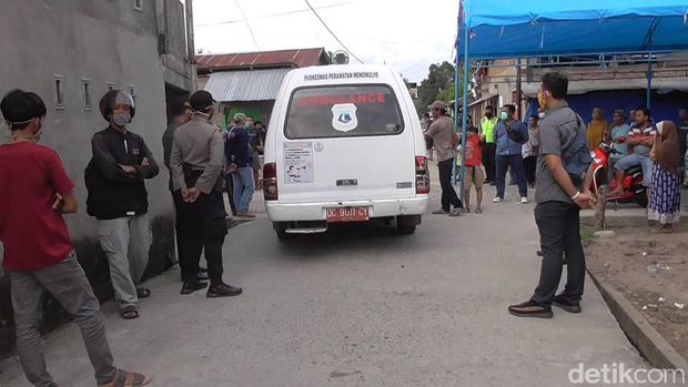 Dua kelompok warga Polewali Mandar terlibat keributan karena beda pendapat soal penanganan pasien dalam pengawasan (PDP) Corona (Abdy Febriady/detikcom)