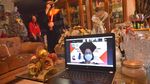 Gegara Corona, Tali Toga Wisudawan Ini Dipindahkan Orang Tua