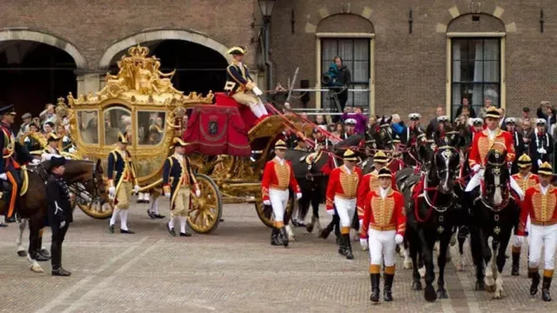 Gouden Koets Kereta kuda emas milik Kerajaan Belanda.
