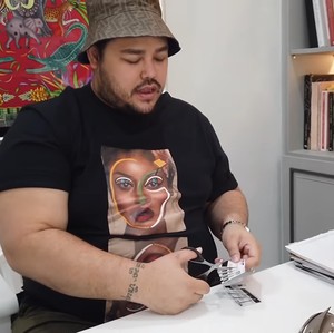 Cerita 3 Artis Indonesia Gunting Kartu Kredit, Ada yang Ingin Hidup Tanpa Riba Cerita 3 Artis Indonesia Gunting Kartu Kredit, Ada yang Ingin Hidup Tanpa Riba