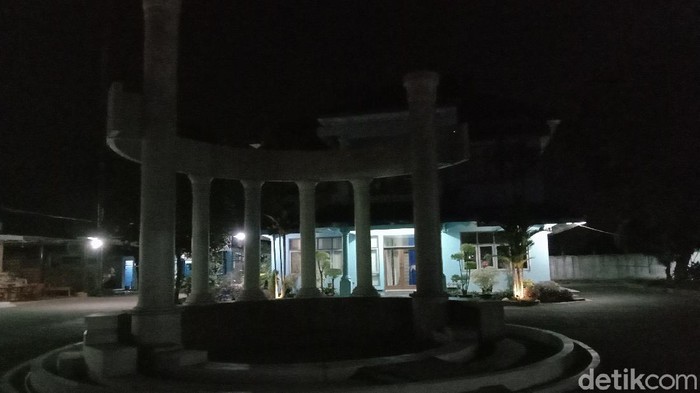 Kantor PDAM Kudus digeledah Kejari Kudus, Kamis (11/6/2020).