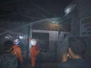 Belum Dipastikan Dibakar Anak, Kebakaran Rumah di Bekasi Diselidiki Polisi