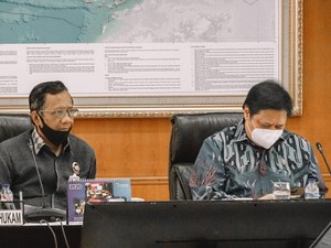 Mahfud Md Undang Pimpinan Serikat Buruh, Bahas RUU Cipta Kerja
