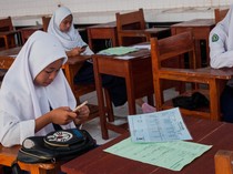 Pemprov Banten Gratiskan 801 Sekolah Swasta di 2025, Bakal Diperluas untuk Madrasah