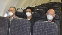 Personal Protection Window, alat ini dibikin oleh RAS Completions. Pelindung itu diklaim mampu menekan penyebaran virus Corona. (Foto: CNN)