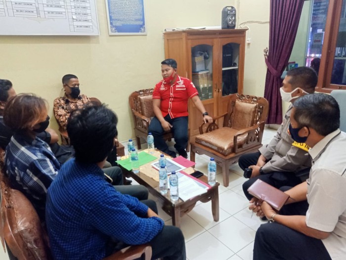 Pertemuan pihak SPI dengan Polisi (dok. Istimewa)