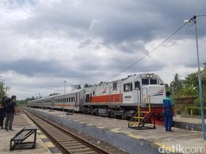 Mau Naik Kereta Saat PPKM Level 4? Begini Syarat Lengkapnya
