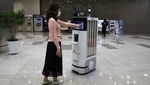 Robot Ini Mampu Ukur Suhu Tubuh untuk Cegah Corona