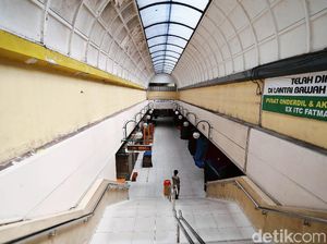 Potret Sepinya Mal Blok M Saat Pandemi