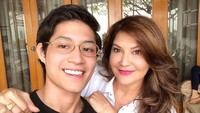 Putra dari Tamara Bleszunski itu belum lama ini santer dikabarkan tengah memiliki kekasih. Dok. Instagram/teukurassya