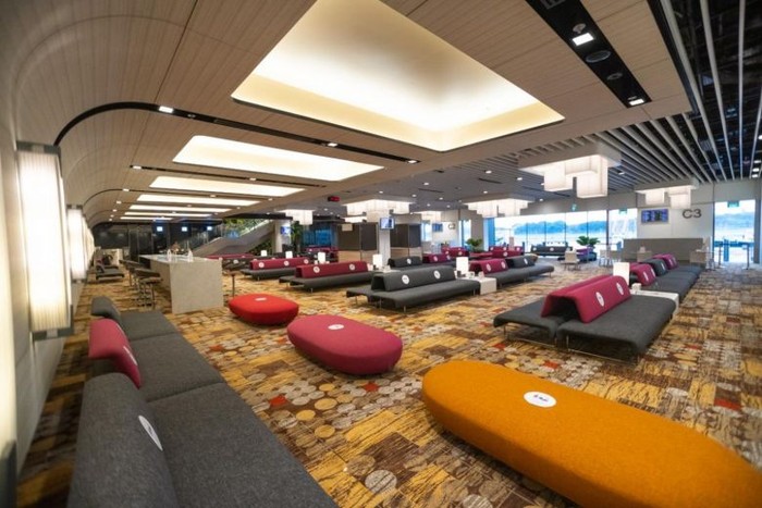 Transit area di Bandara Changi