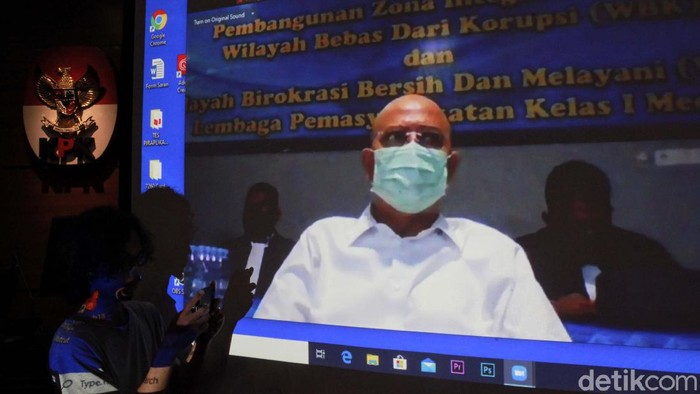 Sidang putusan kasus dugaan suap Wali Kota Medan nonaktif Dzulmi Eldin digelar hari ini. Sidang digelar di ruang Cakra II di Pengadilan Tipikor Medan.