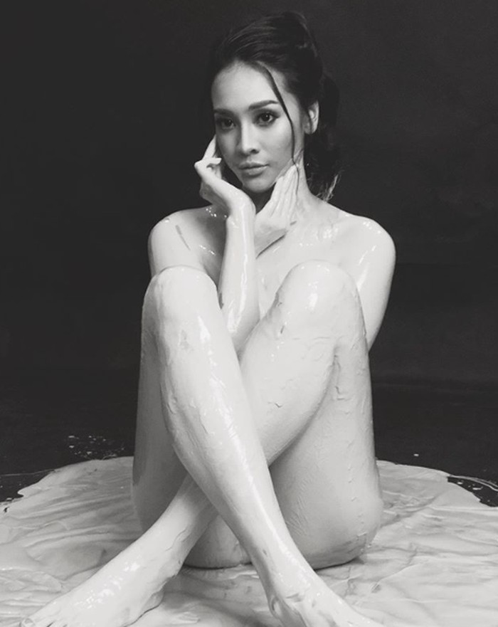 Anya Geraldine Anya Geraldine