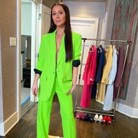 Baru-baru ini, ibu tiga anak tersebut kembali menjadi sorotan setelah perseteruannya dengan sesama influencer Sasha Exeter. Jess Mulroney dituduh telah membuat pernyataan bernada ancaman terhadap Sasha. (Foto: Instagram/@jessicamulroney)