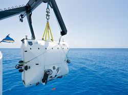 Perjalanan 10,8 Km ke Tempat Paling Dalam di Planet Bumi