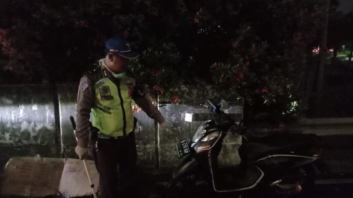 Kecelakaan di flyover Green Lake, Kota Tangerang