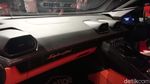 Lamborghini Huracan Evo AWD Gahar Banget