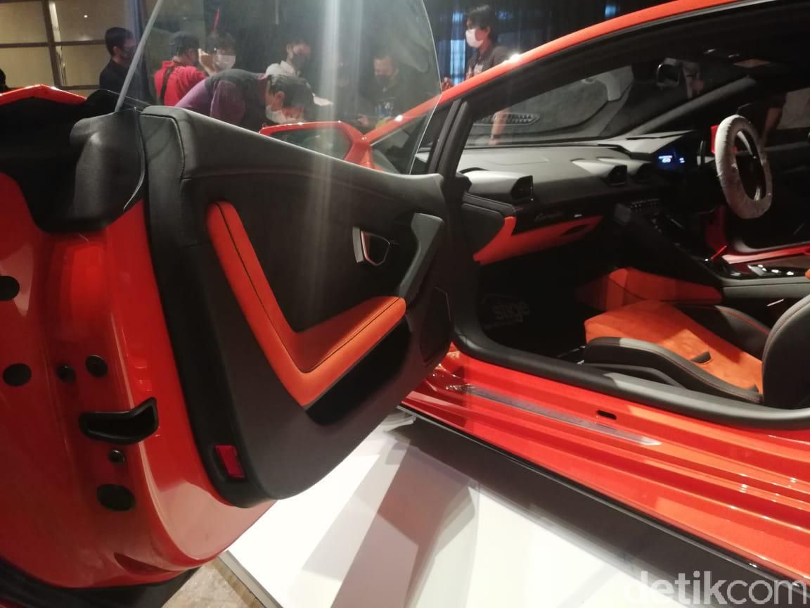 Lamborghini Huracan Evo AWD Mendarat di RI