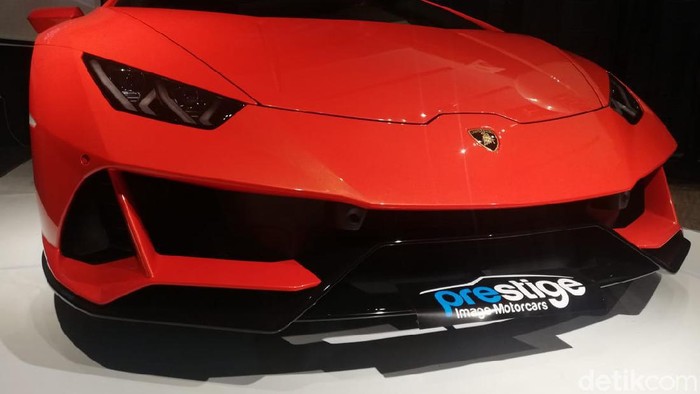 Lamborghini Huracan Evo AWD Mendarat di RI