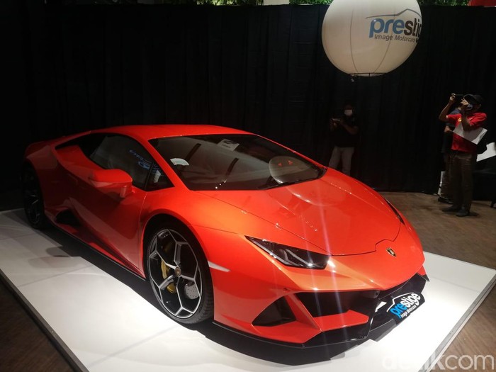 Lamborghini Huracan Evo AWD Mendarat di RI