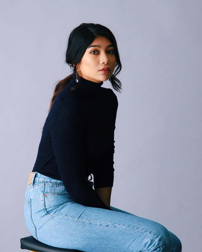 Pada 2016, Priyanka Yoshikawa dikritik setelah dinobatkan sebagai Miss Japan, karena memiliki darah India. Model berusia 25 tahun ini merupakan keturunan Jepang-India sehingga orang Jepang menganggap dia tak pantas mewakili Negeri Sakura karena tak berdarah murni. Foto: Instagram