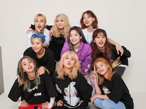 3 Member TWICE dengan Hidung Paling Bagus Menurut Dokter Bedah Plastik