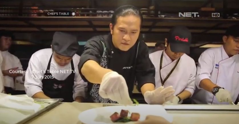 Protokol penggunaan sarung tangan chef