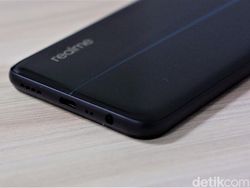 Unboxing Realme Narzo, Ponsel Layar 90Hz Harga Rp 2 Jutaan