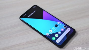 Mengusung 90Hz Ultra Smooth Display menjadikan pengalaman mulus. Foto: Adi Fida Rahman/detikINET