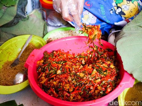Sego Berkat khas Wonogiri Bu Murni