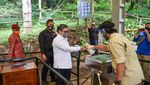 Potret New Normal di Jembatan Situ Gunung Sukabumi