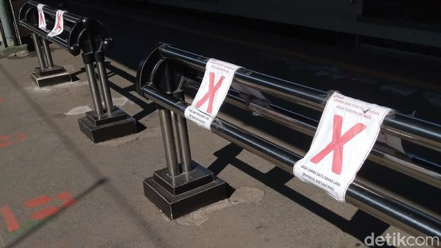 Situasi di Stasiun Tanah Abang Jakarta Pusat pada 12 Juni 2020