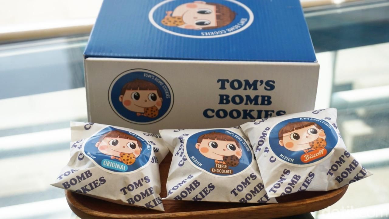 Soft Cookies dari Tom's Bomb Cookies