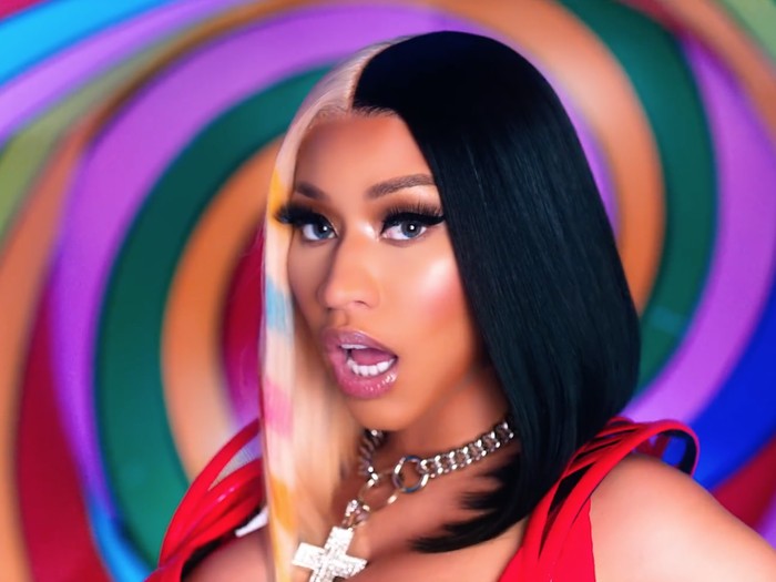 Video klip TROLLZ dari Nicki Minaj dan Tekashi 6ix9ine.