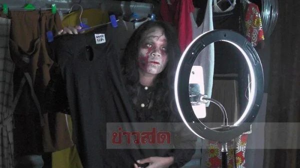 zombie jualan baju bekas zombie jualan baju bekas