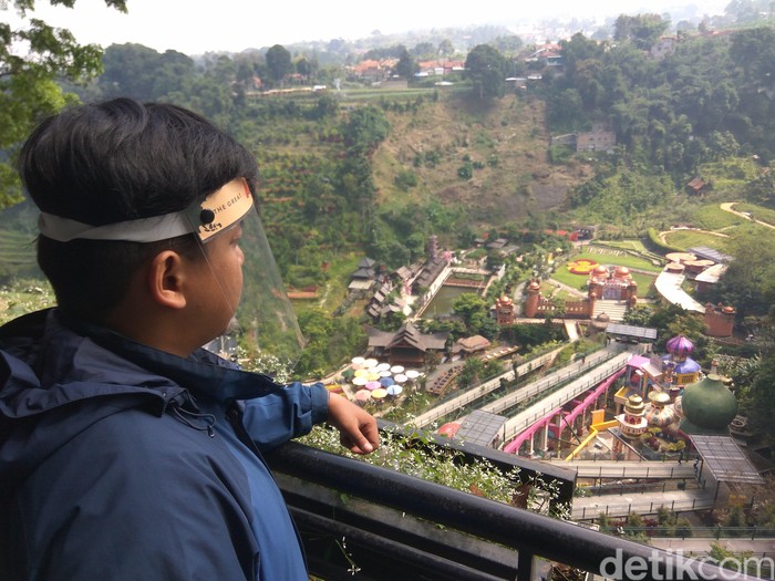 HTM Tempat Wisata di Bandung Barat Naik 30 Persen