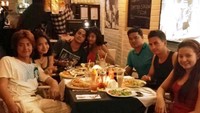 Nama Jerry memang tidak terlalu dikenal publik namun dia eksis dengan rumah produksi Starbridge Production. Jerry juga pernah mencalonkan diri sebagai anggota DPRD Jakarta.  Foto: instagram jerry lawalata
