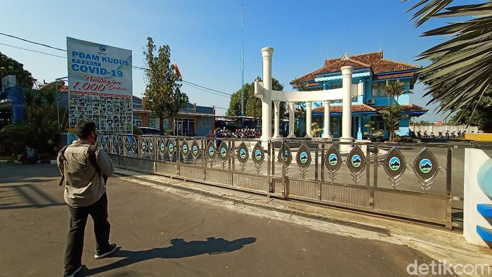 Kantor PDAM Kudus, Sabtu (13/6/2020).