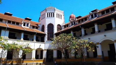 Megahnya Lawang Sewu, Bikin Rindu