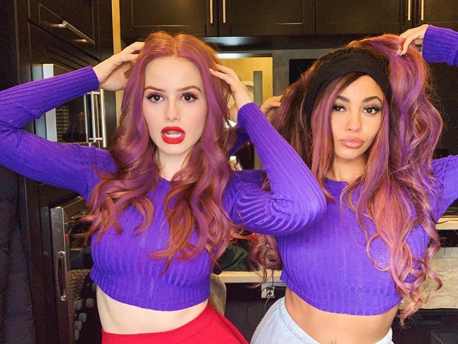 Untuk fansku yang berkulit hitam, aku telah membuat tujuan untuk berjuang untuk kita. Untuk diriku saat berusia enam tahun yang tidak punya panutan di televisi. Ini untukmu. Kita bukan karakter kulit hitam hiasan yang tidak berdimensi. Inilah rasanya menjadi kulit hitam di Hollywood. Aku akan berjuang untuk kalian, tulisnya di Twitter.  Foto: Instagram @vanessamorgan