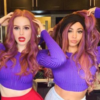 Untuk fansku yang berkulit hitam, aku telah membuat tujuan untuk berjuang untuk kita. Untuk diriku saat berusia enam tahun yang tidak punya panutan di televisi. Ini untukmu. Kita bukan karakter kulit hitam hiasan yang tidak berdimensi. Inilah rasanya menjadi kulit hitam di Hollywood. Aku akan berjuang untuk kalian, tulisnya di Twitter.  Foto: Instagram @vanessamorgan