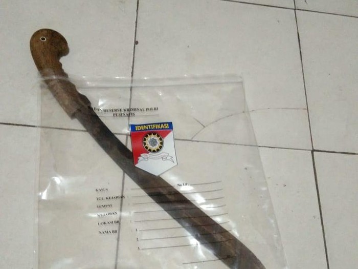 Barang Bukti yang Disita Polisi Terkait Pembunuhan Sadis 2 Bocah di Luwu Utara