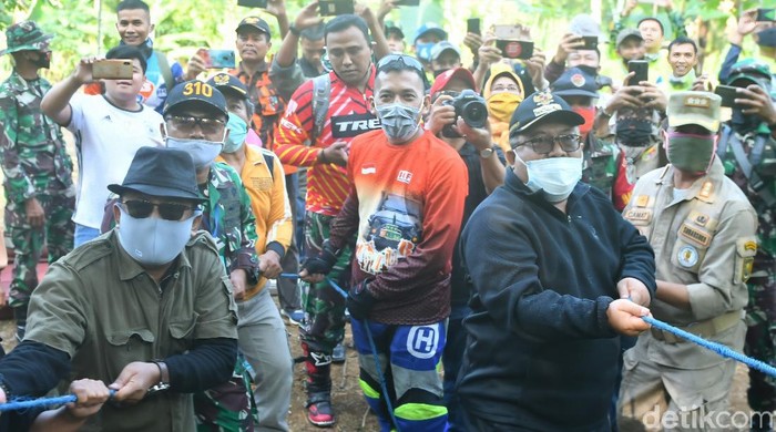 Bupati Sukabumi targetkan perbaikan 10 ribu rutilahu setiap tahun