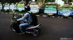 Karangan Bunga Hiasi Rumah Duka Pramono Edhie Wibowo