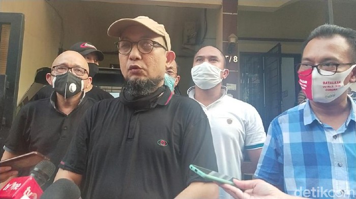 Novel Baswedan usai menerima Said Didu hingga Rocky Gerung (Ibnu Haryanto/detikcom)