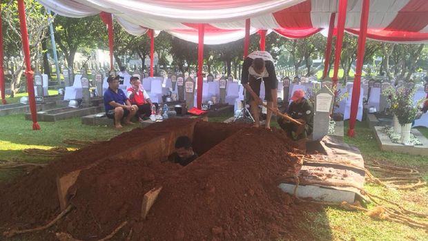 Liang lahad mantan KSAD, Pramono Edhie Wibowo di TMP Kalibata.