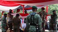 Pramono Edhie adalah KSAD ke-27 yang menjabat sejak 30 Juni 2011 hingga 20 Mei 2013. Di militer, dia juga pernah menjabat Pangkostrad, Panglima Kodam III/Siliwangi dan Komandan Jenderal Kopassus.