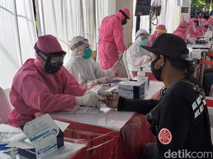 1.766 Warga Ikut Rapid Test Massal Hari ke-16 di Surabaya, 228 Reaktif