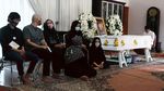Suasana di Rumah Duka Almarhum Pramono Edhie Wibowo
